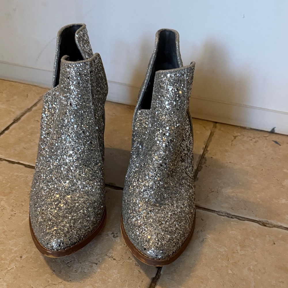Hot Cakes Shimmering Silver Ankle Booties